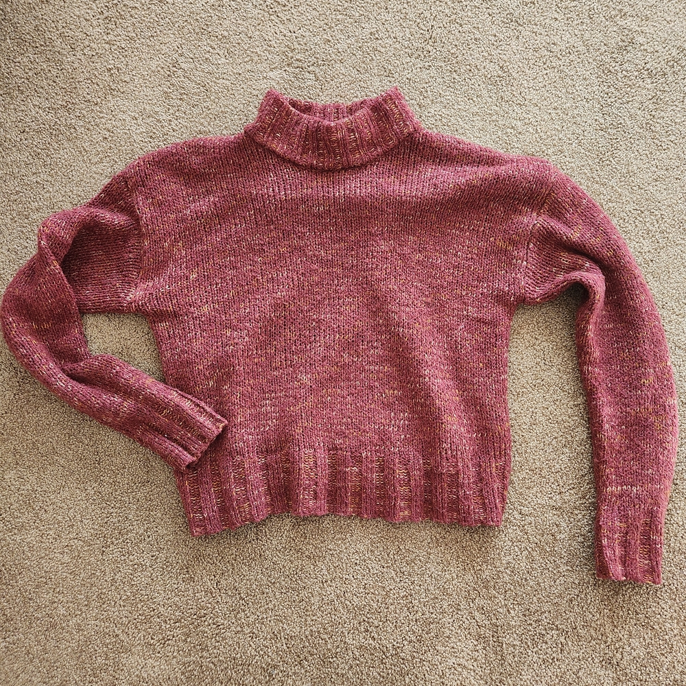 SO Women's Maroon Turtleneck Sweater Cropped
